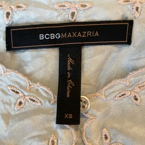 BCBG MaxAzaria xandra 100% Silk Short Casual Dress  in size 2 - Picture 11 of 12